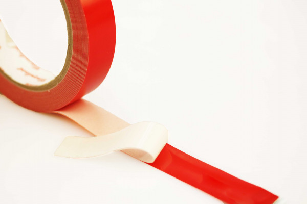 Coroplast 9306 - Nastro biadesivo ad alta prestazione